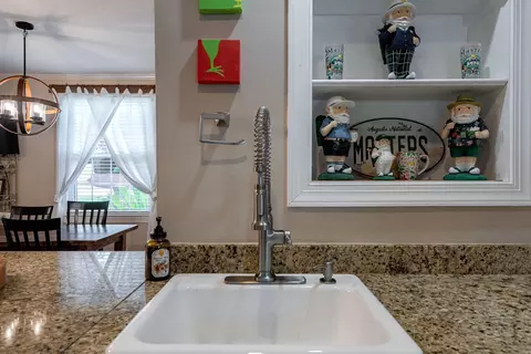 Kitchen - 3011 Fox Spring Rd, Augusta, GA 30909 photo 3 of 5
