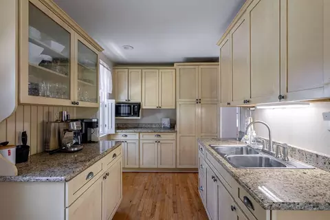 Kitchen - 3011 Fox Spring Rd, Augusta, GA 30909 photo 5 of 5