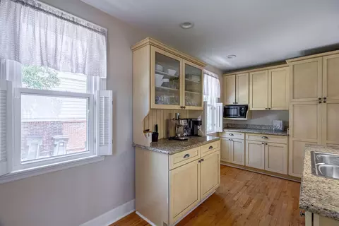Kitchen - 3011 Fox Spring Rd, Augusta, GA 30909 photo 4 of 5