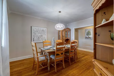 Dining - 3011 Fox Spring Rd, Augusta, GA 30909 photo 3 of 4