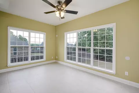 Living - 1124 Brighton Dr, Evans, GA 30809 photo 6 of 7