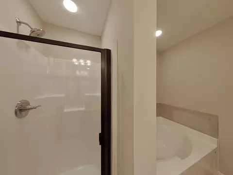 Bath - 2355 Belair Spring Rd, Augusta, GA 30909 photo 3 of 3