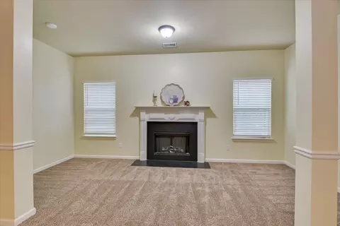 Living - 2789 Huntcliffe Dr, Augusta, GA 30909 photo 10 of 13
