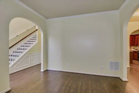 Living - 2789 Huntcliffe Dr, Augusta, GA 30909 photo 1 of 13