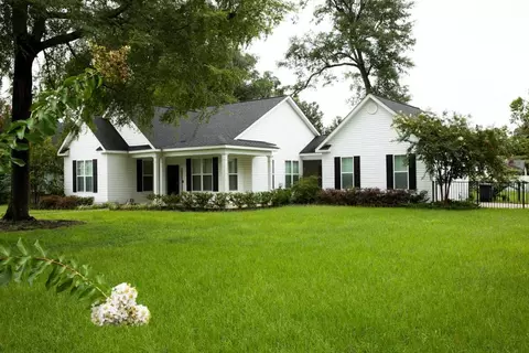 855 Academy Ave, Waynesboro, GA 30830