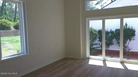 Living - 3075 Walton Way, Augusta, GA 30909 photo 2 of 3