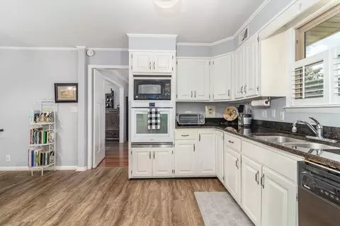 Kitchen - 3121 Ramsgate Rd, Augusta, GA 30909 photo 2 of 5