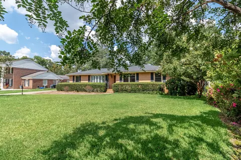 Exterior - 3121 Ramsgate Rd, Augusta, GA 30909 photo 3 of 22