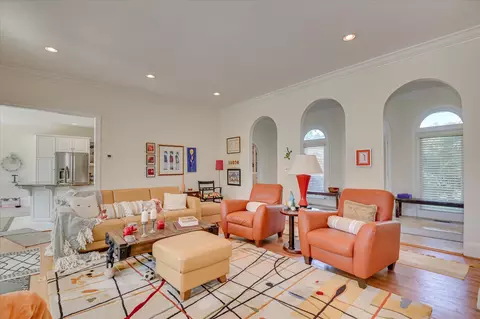 Living - 4234 Riverside Dr, Evans, GA 30809 photo 3 of 6