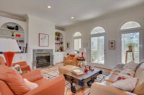 Living - 4234 Riverside Dr, Evans, GA 30809 photo 1 of 6