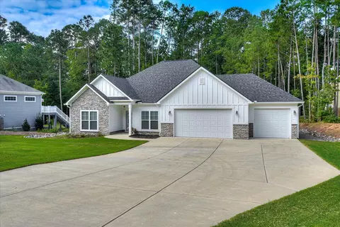 Exterior - 105 Stonebridge Loop, Mccormick, SC 29835 photo 3 of 13