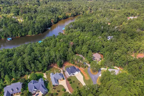 View/Area - 105 Stonebridge Loop, Mccormick, SC 29835 photo 6 of 8