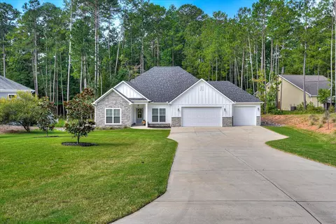 Exterior - 105 Stonebridge Loop, Mccormick, SC 29835 photo 4 of 13
