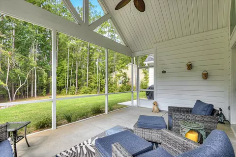 Exterior - 105 Stonebridge Loop, Mccormick, SC 29835 photo 7 of 13