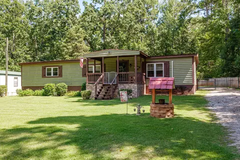8010 Lakeside Dr, Appling, GA 30802 photo 2
