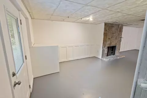 Living - 855 Wimbledon Dr, Augusta, GA 30909 photo 3 of 3