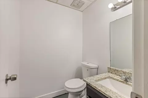 Bath - 855 Wimbledon Dr, Augusta, GA 30909 photo 5 of 5