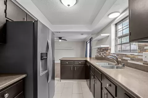 Kitchen - 2918 Arrowhead Dr, Augusta, GA 30909 photo 3 of 4