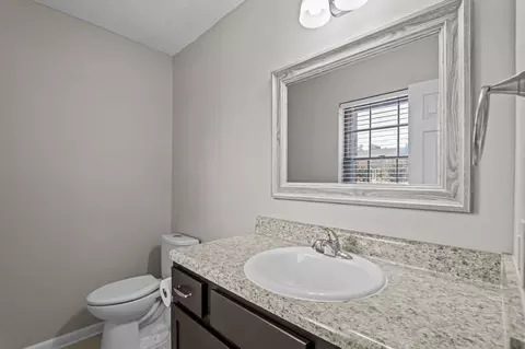 Bath - 2918 Arrowhead Dr, Augusta, GA 30909 photo 1 of 3