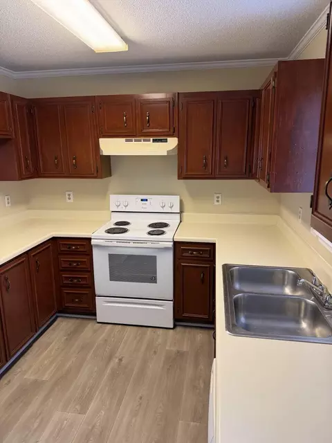 Kitchen - 2108 Turtle Ct, Augusta, GA 30907 photo 1 of 4