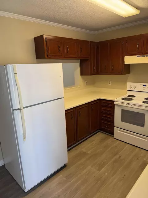 Kitchen - 2108 Turtle Ct, Augusta, GA 30907 photo 2 of 4