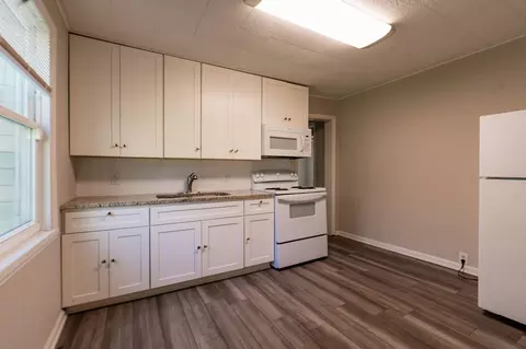 Kitchen - 2816 King St, Augusta, GA 30906 photo 1 of 2