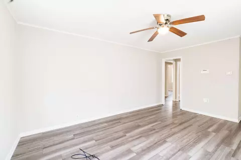 Living - 2816 King St, Augusta, GA 30906 photo 3 of 6