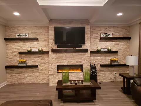 Living - 1733 Davenport Dr, Evans, GA 30809 photo 3 of 3