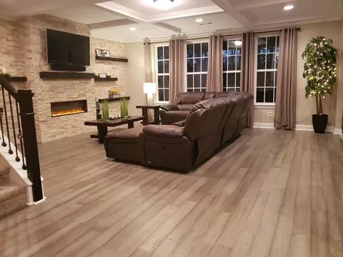 Living - 1733 Davenport Dr, Evans, GA 30809 photo 2 of 3