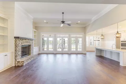 Living - 4960 White Oak Rd, Appling, GA 30802 photo 1 of 7