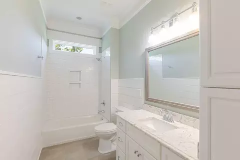 Bath - 4960 White Oak Rd, Appling, GA 30802 photo 3 of 6