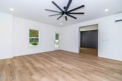 Living - 5629 Sunbury Loop, Evans, GA 30809 photo 8 of 8