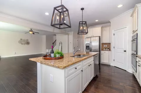 Kitchen - 5629 Sunbury Loop, Evans, GA 30809 photo 4 of 8