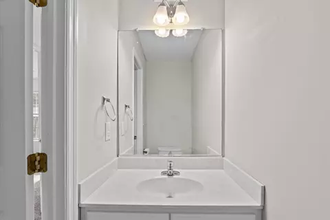 Bath - 2805 Brickrun Way, Augusta, GA 30909 photo 1 of 6