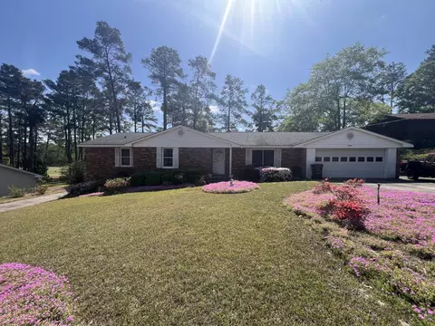 4038 S Goshen Lake Dr, Augusta, GA 30906