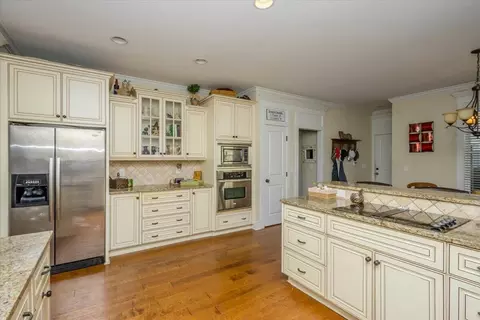 Kitchen - 1005 Mitchell Ln, Evans, GA 30809 photo 6 of 7