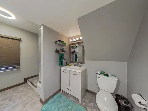 Bath - 2717 Dan St, Augusta, GA 30909 photo 6 of 6