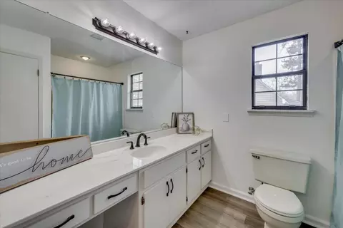 Bath - 705 Cool Brook Ct, Martinez, GA 30907 photo 1 of 4