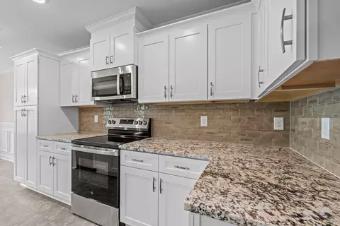 Kitchen - 3005 Brems Dr, Augusta, GA 30909 photo 5 of 6