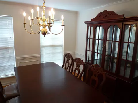 Dining - 4045 Dowling Dr, Martinez, GA 30907 photo 1 of 4