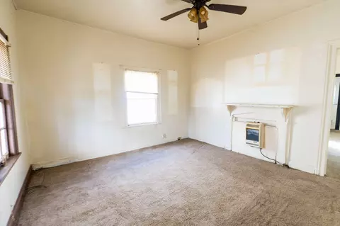 Living - 1916 Walker St, Augusta, GA 30904 photo 1 of 6