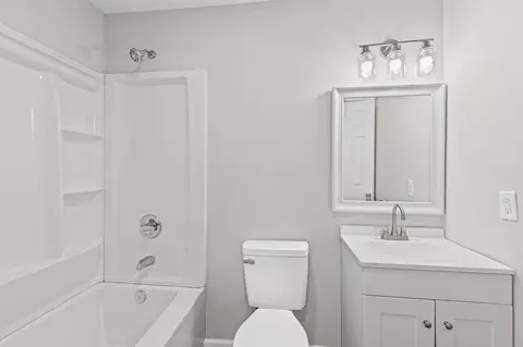 Bath - 3119 Tate Rd, Augusta, GA 30906 photo 2 of 2