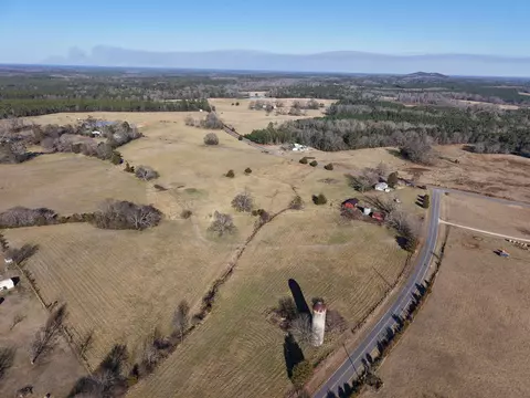 000 Meadow Ln, Washington, GA