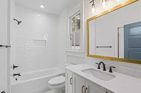 Bath - 724 Campana Dr, Evans, GA 30809 photo 7 of 8