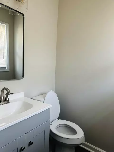 Bath - 3340 Bardot Dr, Augusta, GA 30909 photo 2 of 2