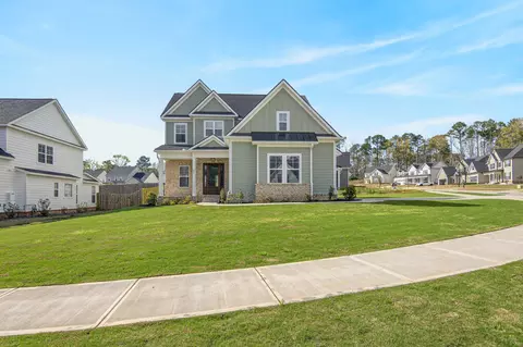 Exterior - 667 River Oaks Ln, Evans, GA 30809 photo 3 of 6