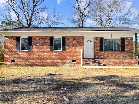 306 Sandra Dr, Johnston, SC 29832