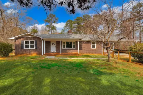 200 Peachtree St, Mccormick, SC 29835