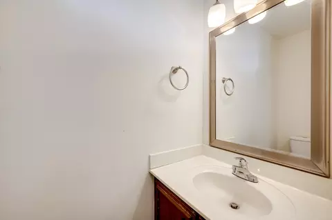 Bath - 2111 Turtle Ct, Augusta, GA 30907 photo 1 of 3