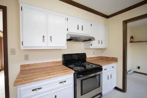 Kitchen - 155 Stone Mill Dr, Augusta, GA 30907 photo 4 of 4
